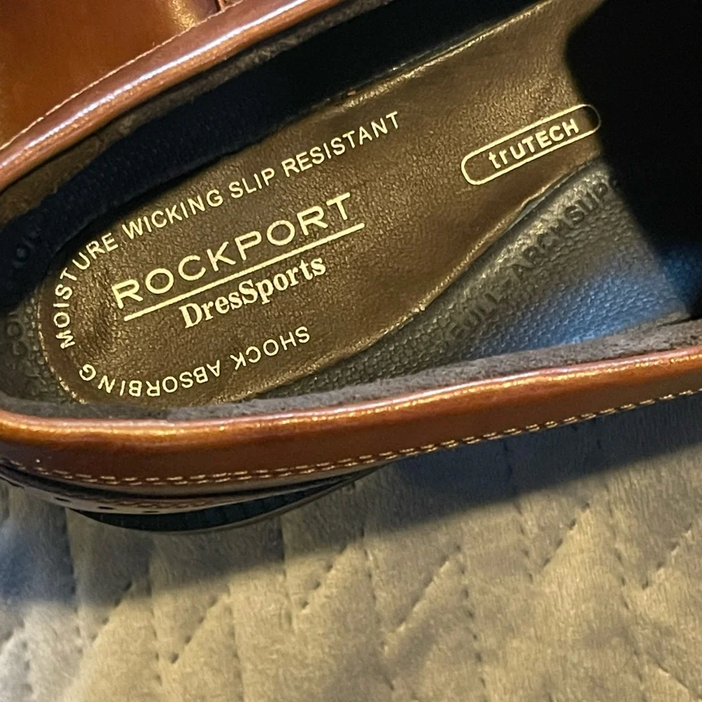 Rockport shoes men’s size 9 brown pre-owned‎ condition